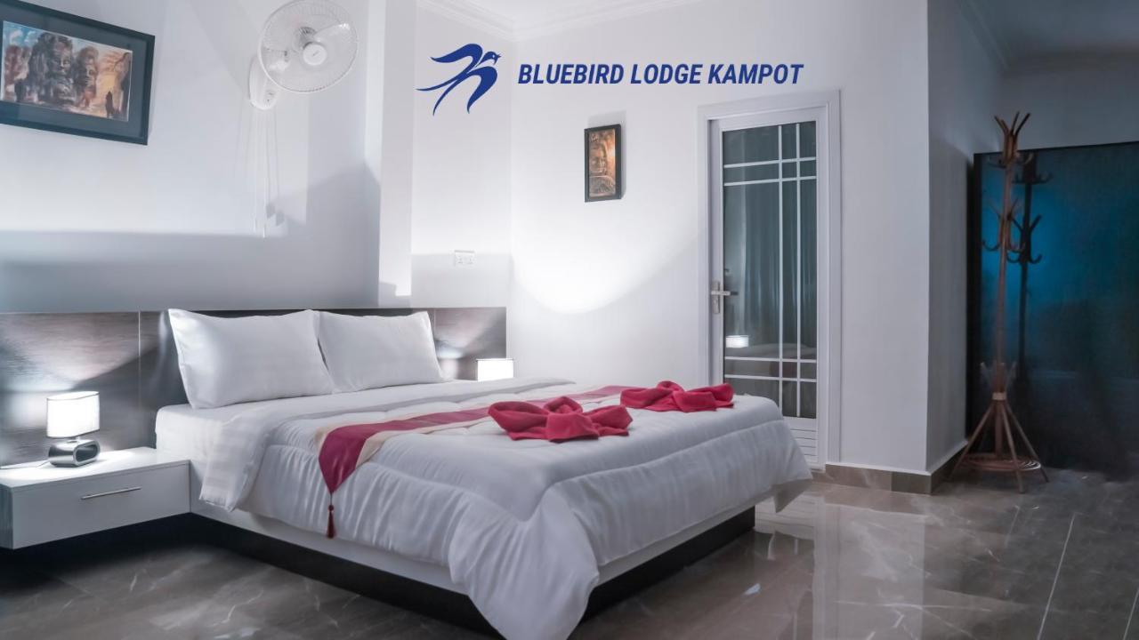 Bluebird Lodge Kampot Exterior photo