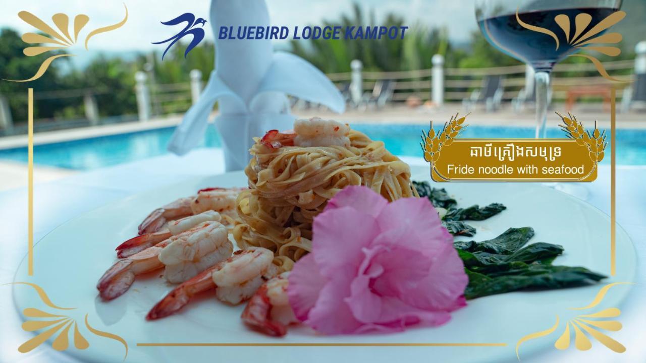 Bluebird Lodge Kampot Exterior photo